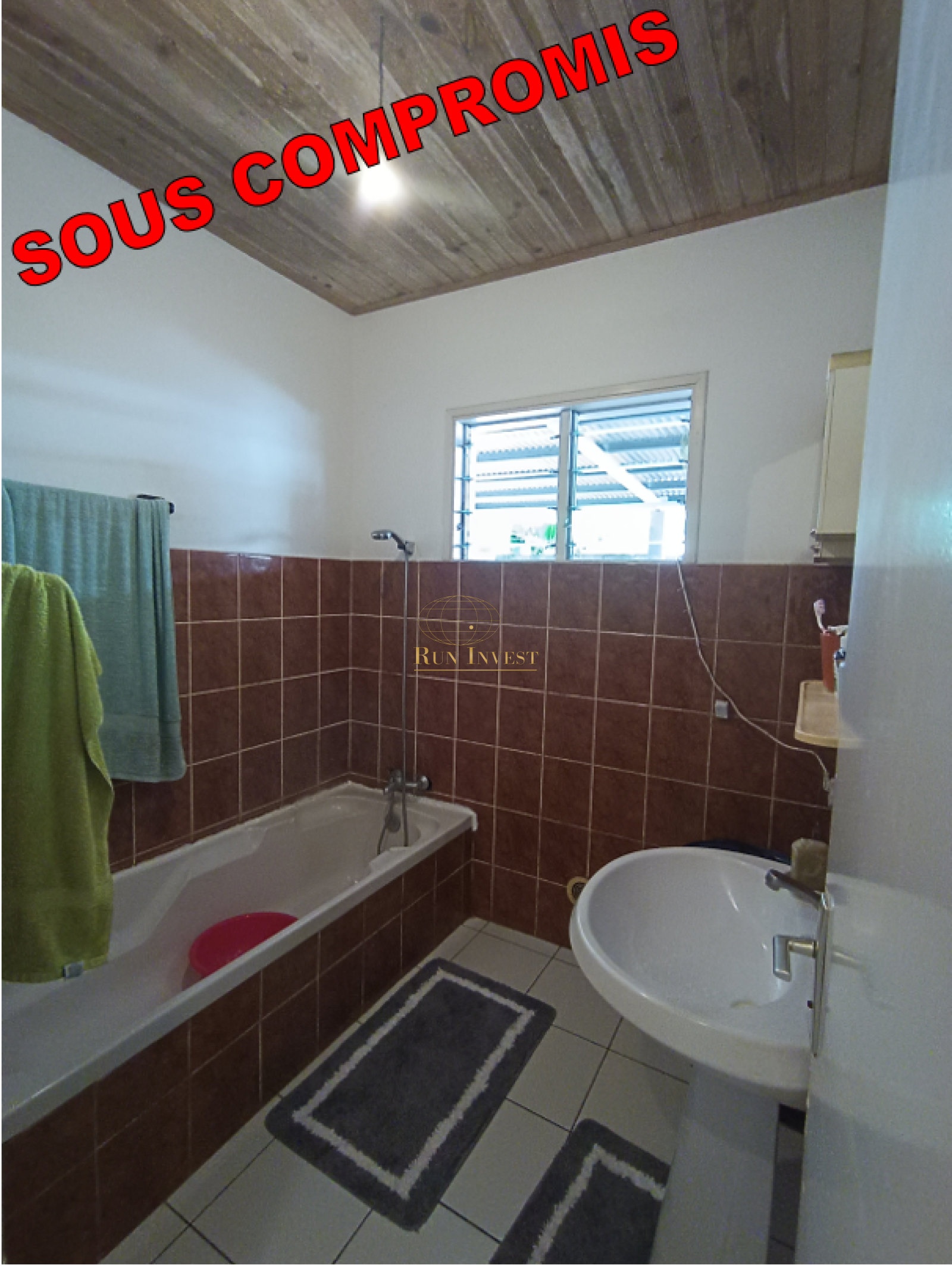 Image_11, Maison, Sainte-Suzanne, ref :4234