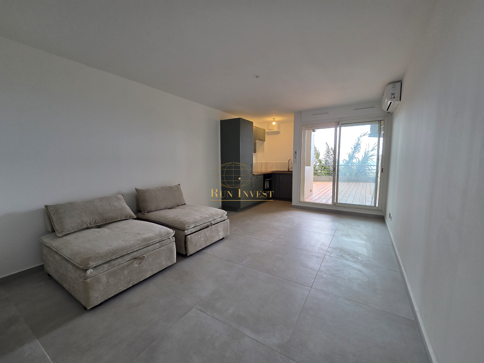 Image_3, Studio, Saint-Denis, ref :4362