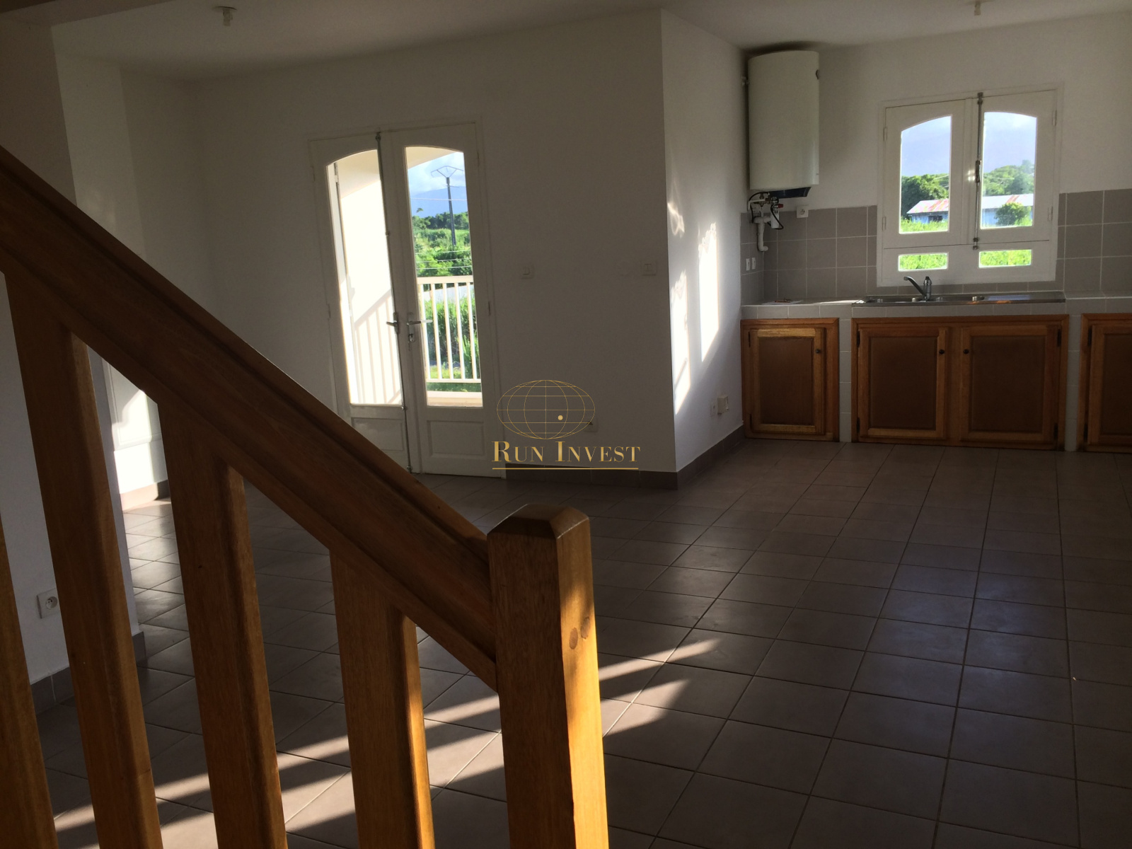 Image_3, Immeuble, Saint-André, ref :4376