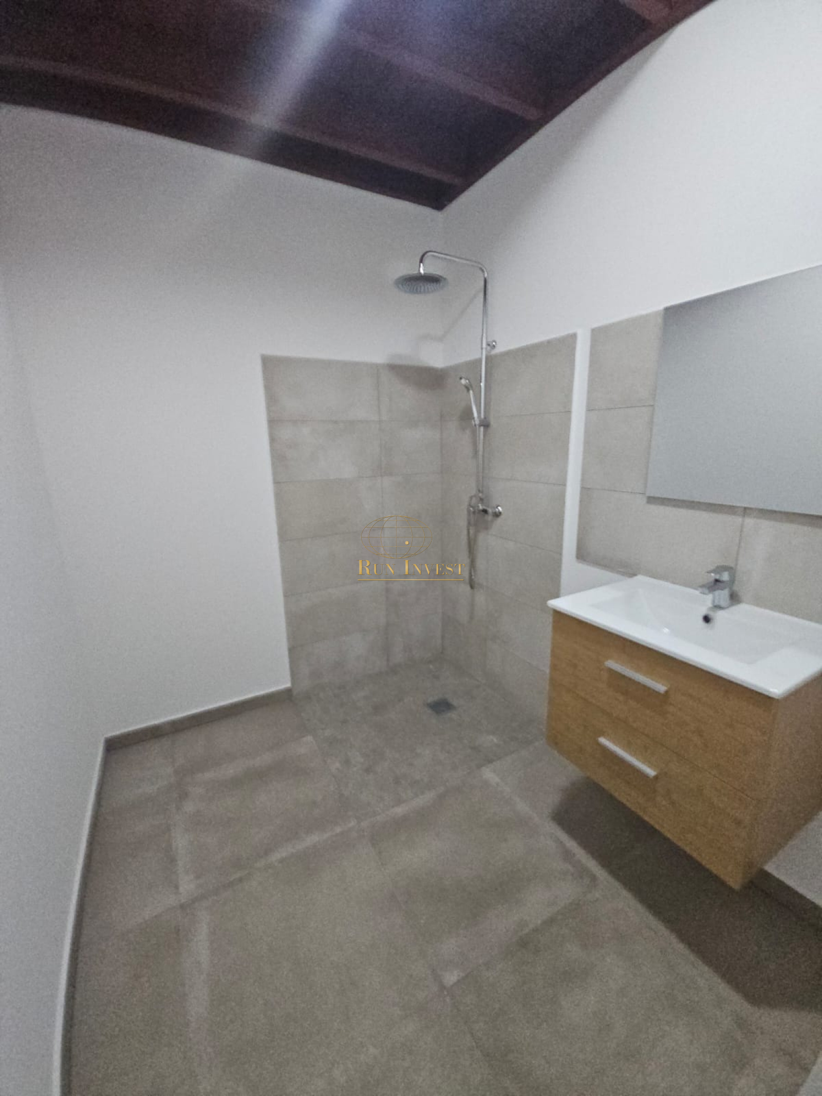 Image_8, Maison, Sainte-Suzanne, ref :4430B